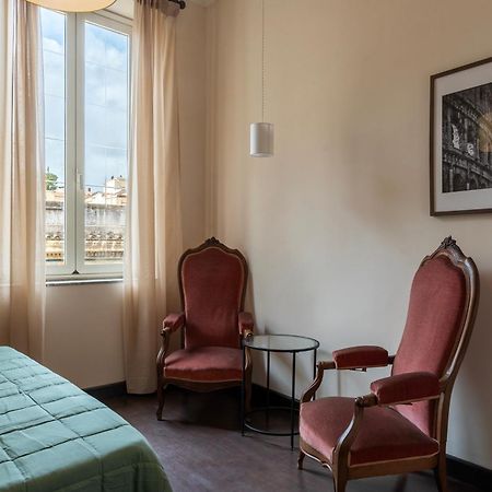 Colosseo & San Clemente Apartment Рим Екстериор снимка